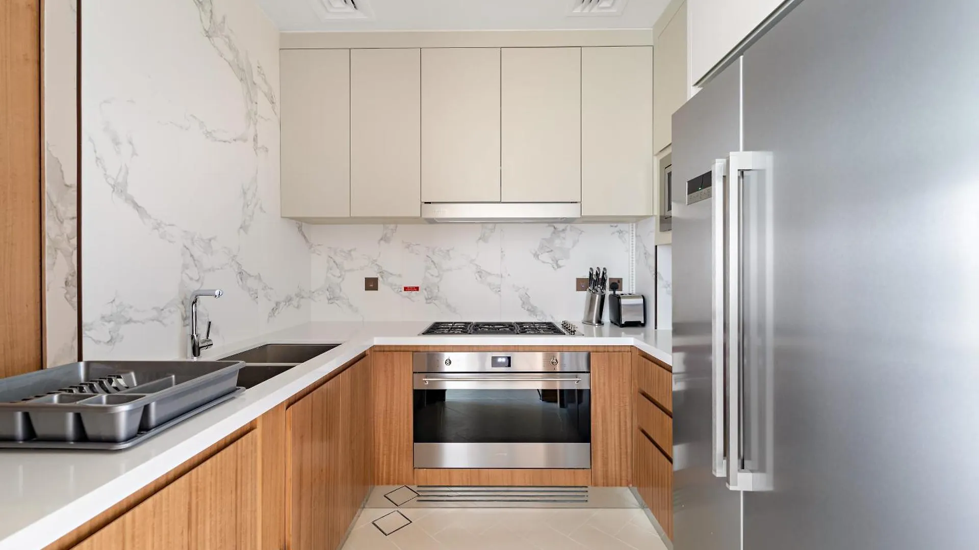 Address Residence Dubai Opera 25 By Luxstay Holiday Homes