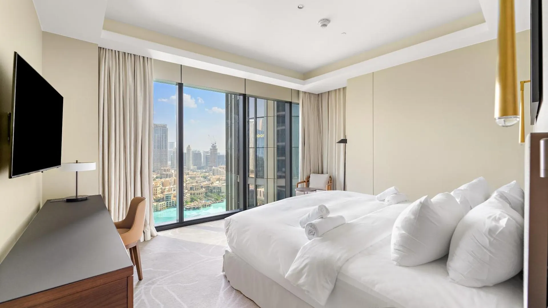 Address Residence Dubai Opera 25 By Luxstay Holiday Homes Forenede Arabiske Emirater